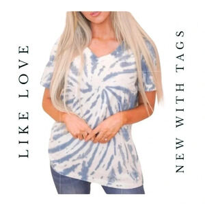 0655. LIKE LOVE SHORT SLEEVE TOP BLUE/WHITE TIE DYE‎ PATTERN SIZE SMALL COTTON